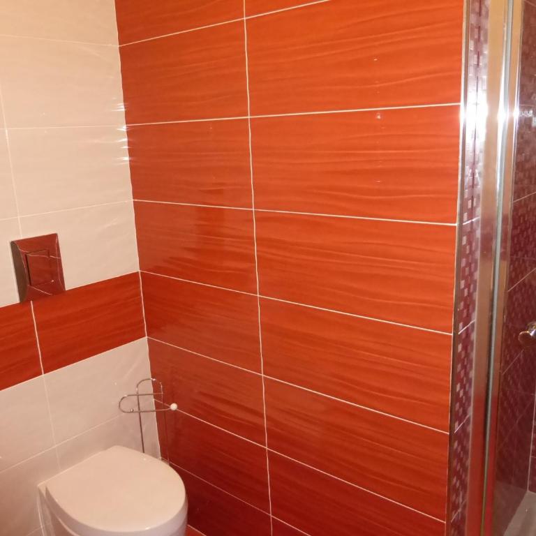 Chelu & Luna - Three-Bedroom Apartment - 46