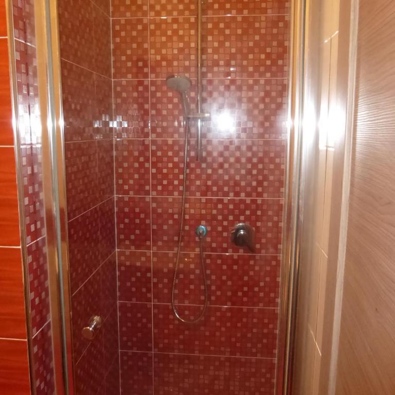 Chelu & Luna - Three-Bedroom Apartment - 48