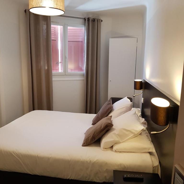 Hôtel Au Bon Coin - Chambre Double Standard - 1