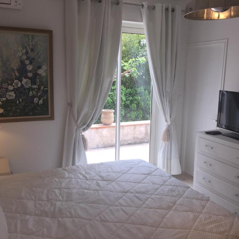Villa Louise-Rose - Apartment with Terrace - 11