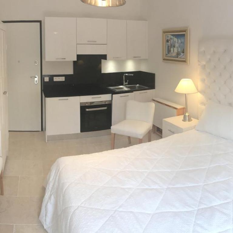 Villa Louise-Rose - Apartment with Terrace - 14