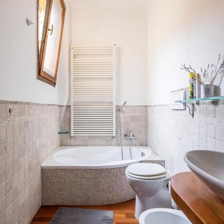 Il Cuore di Bologna - Appartamento con 1 Camera da Letto - 10
