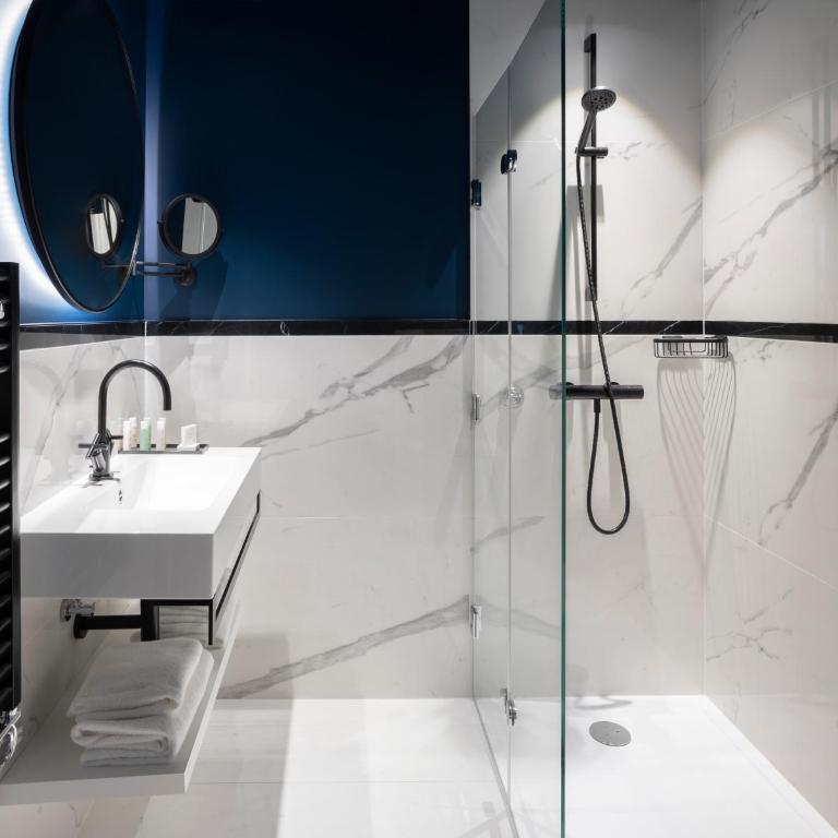 Hôtel Parisianer - Chambre Double Exécutive - 3