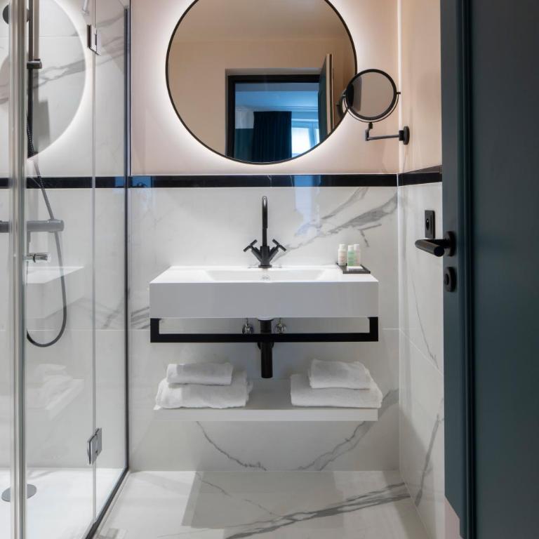 Hôtel Parisianer - Chambre Double Classique - 3