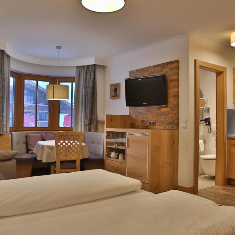 Aparthotel Acksteiner - Superior Suite - 9