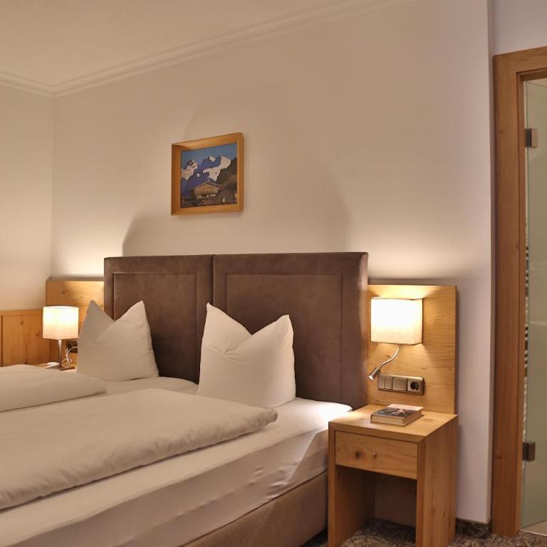 Aparthotel Acksteiner - Superior Doppelzimmer 1 mit Dusche - 3