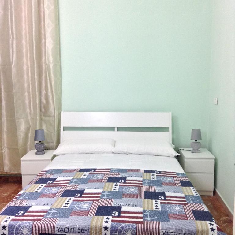 Florenceunita - Double Room with Private Bathroom - 4