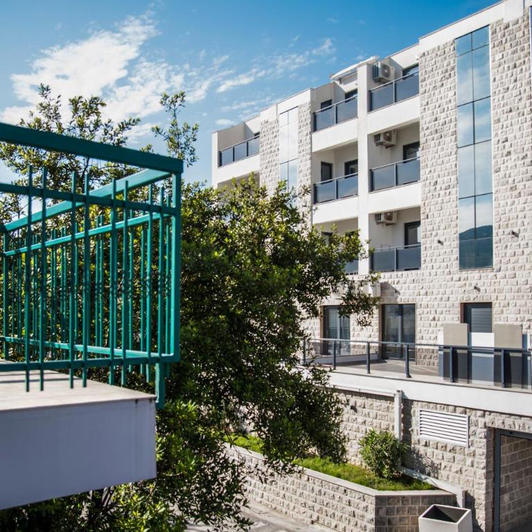 Apartments Mako - One-Bedroom Apartment with Balcony - 43