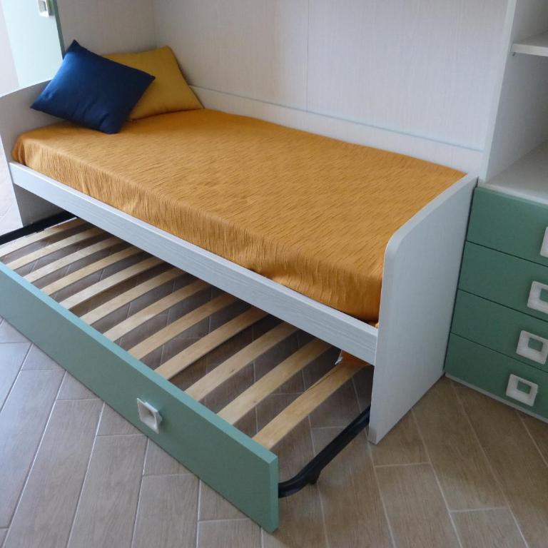 Chelu & Luna - Three-Bedroom Apartment - 38