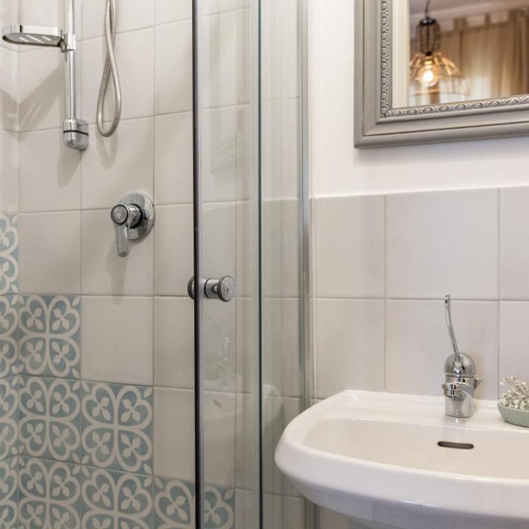 La Figlia del Capitano - Camera Matrimoniale con Bagno Privato - 2