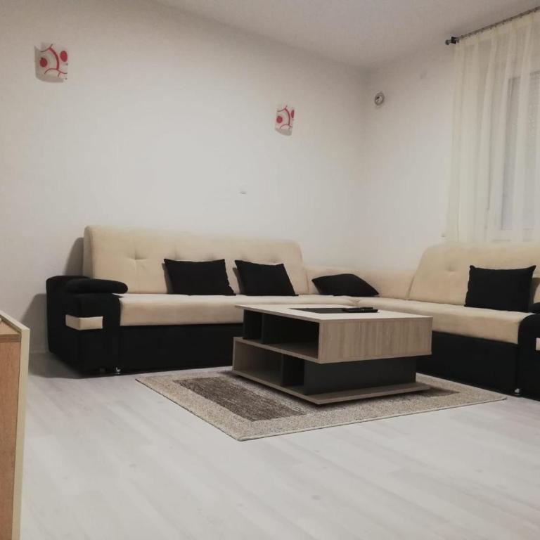 Apartman Gosto - Two-Bedroom Apartment - 5