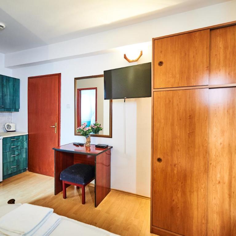 Family Apartments Mont Budva - Studio - 6