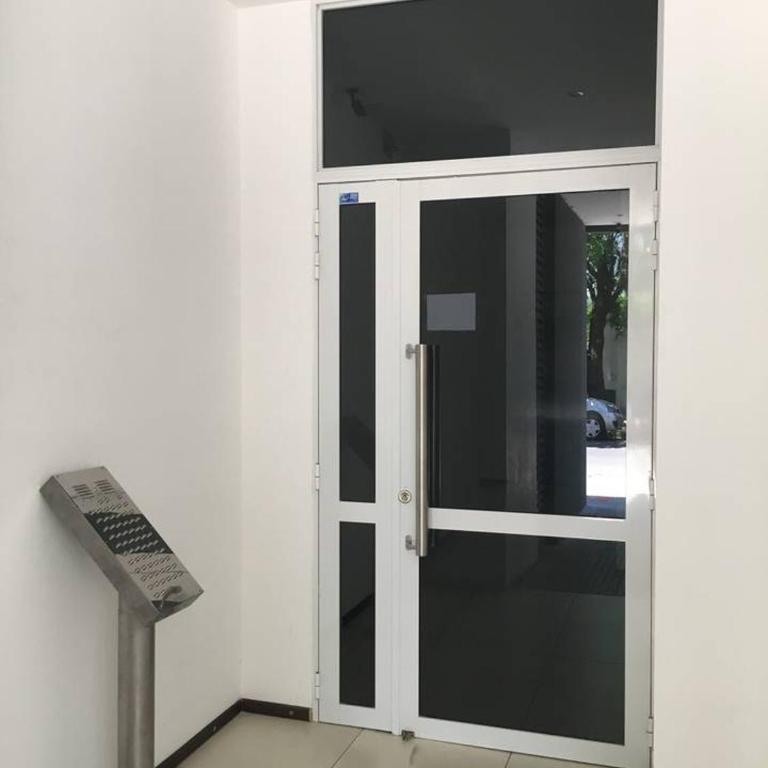 Departamento luminoso de buena ubicación en Paraná - One-Bedroom Apartment - 9