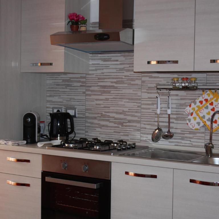House of colours - Relax, arte e confort per coppie, famiglie e gruppi - Casa Vacanze - 23