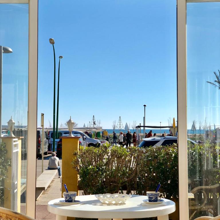 Apartament amb jardi a la platja d'Empuriabrava - Apartamento de 1 dormitorio - 29