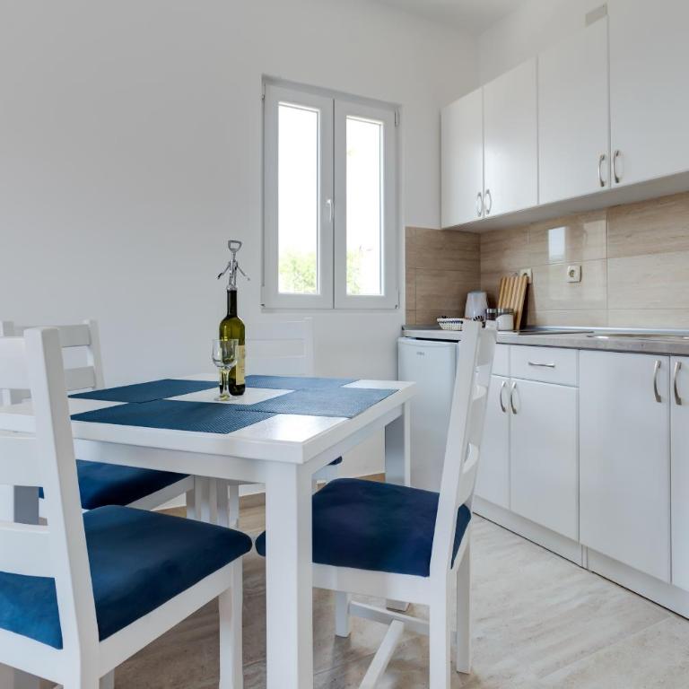 Villa SAN Apartments - Apartman s 1 Spavaćom Sobom i Pogledom na More - 6