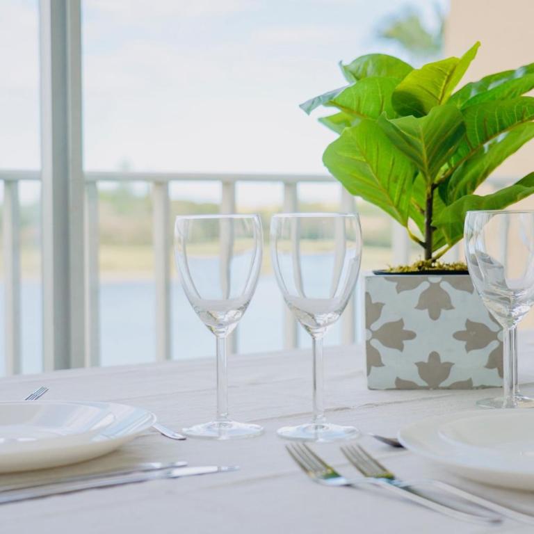 Appart 6 pers vue mer-piscine-parking-clim-wifi - Appartement - Vue sur Mer - 17