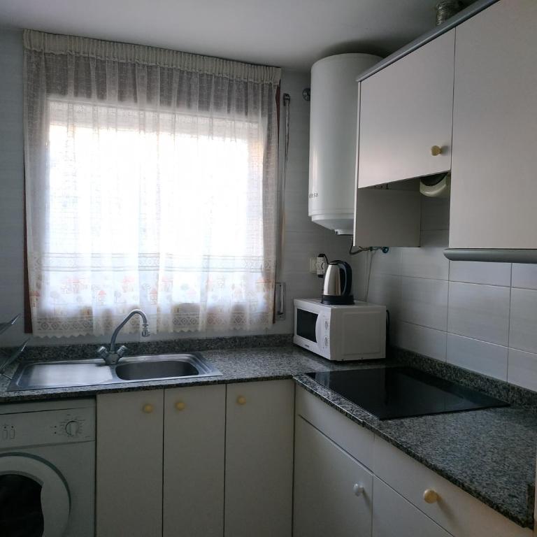 Apartment near the sea - Apartment with Terrace - 10