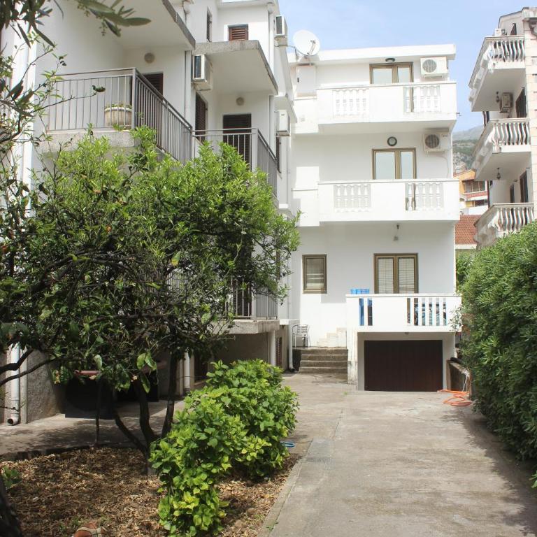 Nir Apartments Budva - Twin Room with Balcony - 9