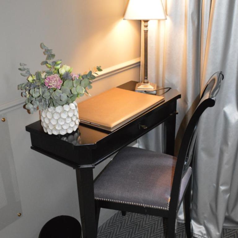 Hotel De La Treille - Chambre Simple - 3
