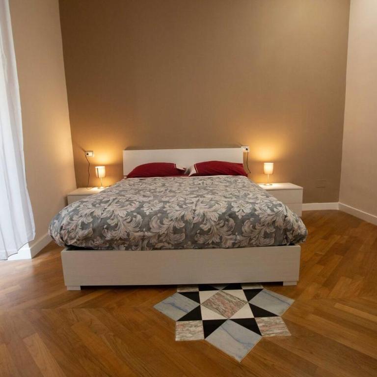 Privilege Chiaia by Dimorra - Appartamento con 2 Camere da Letto - 2