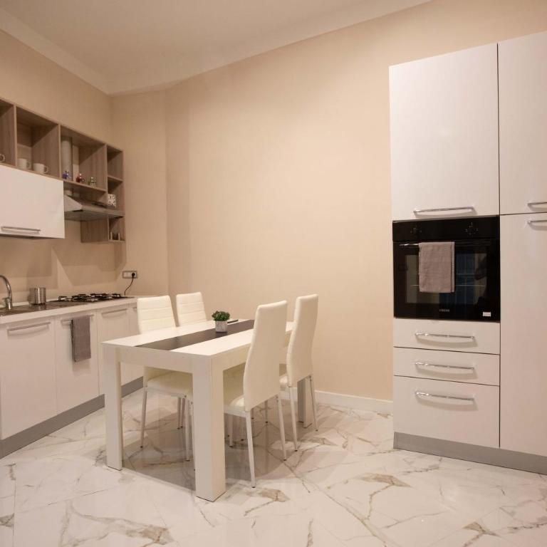 Privilege Chiaia by Dimorra - Appartamento con 2 Camere da Letto - 32