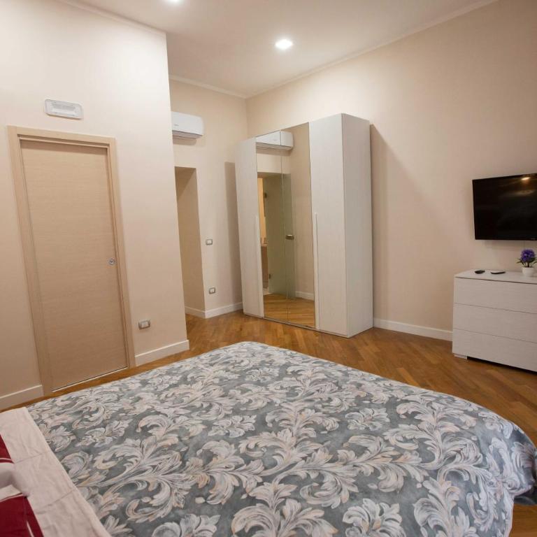 Privilege Chiaia by Dimorra - Appartamento con 2 Camere da Letto - 45