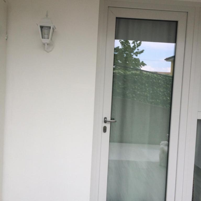 DEPENDANCE LAZISE PISCINA PRIVATA AD USO ESCLUSIVo - Appartamento con 1 Camera da Letto - 23