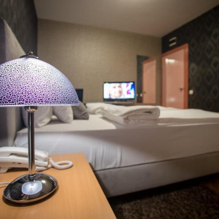 Garni Hotel Radović - Double Room - 12