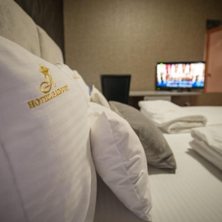 Garni Hotel Radović - Double Room - 11
