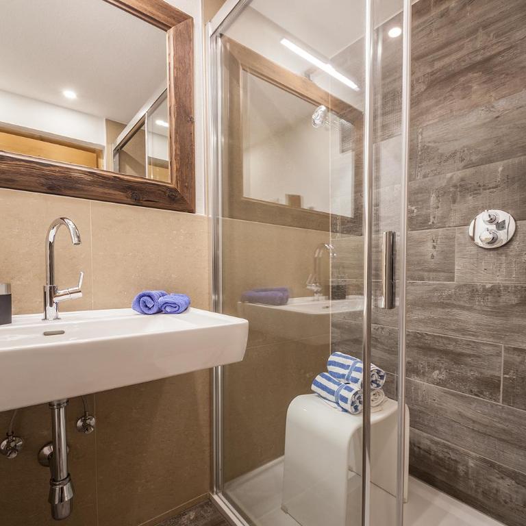 Appartements Ausserladscheider - Apartment B mit 2 Schlafzimmern - 4