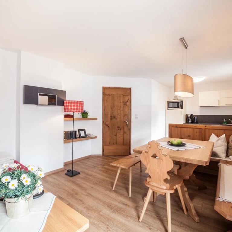 Appartements Ausserladscheider - Apartment B mit 2 Schlafzimmern - 2