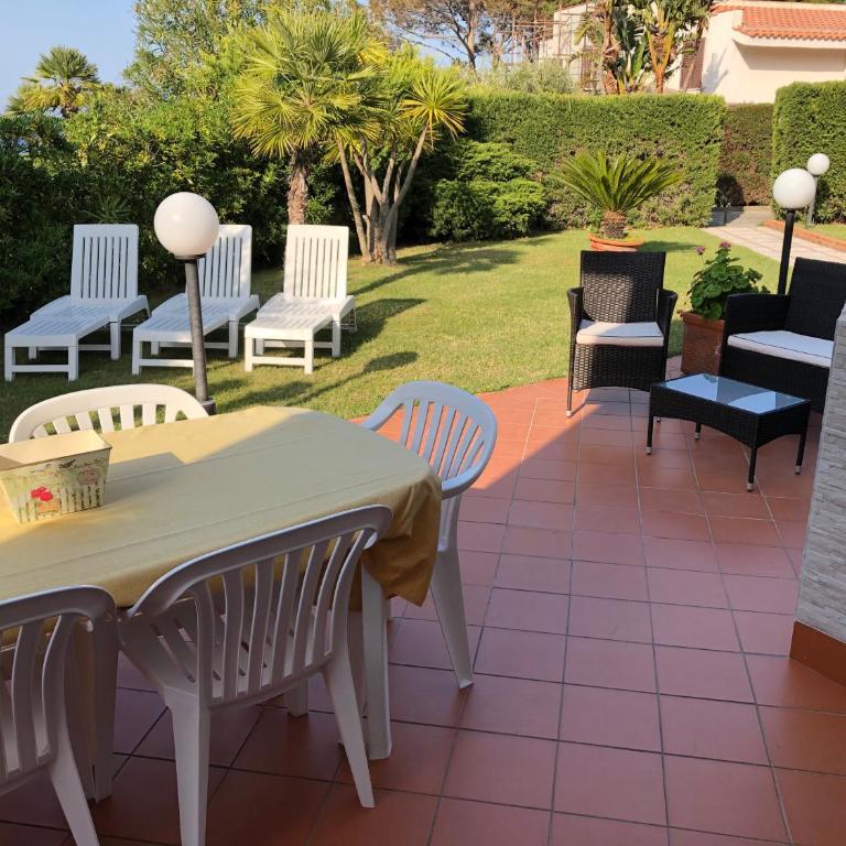 Royal Bay Apartment - Appartamento con Vista Giardino - su 2 Livelli - 28