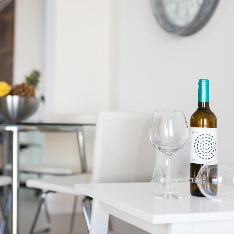 Rooms & Suites Loft 2H - Central Arrecife, Lanzarote - Free Parking - Apartamento - 24