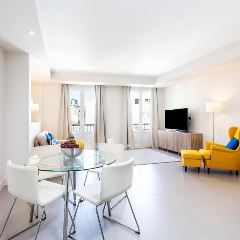 Rooms & Suites Loft 2H - Central Arrecife, Lanzarote - Free Parking - Apartamento - 4