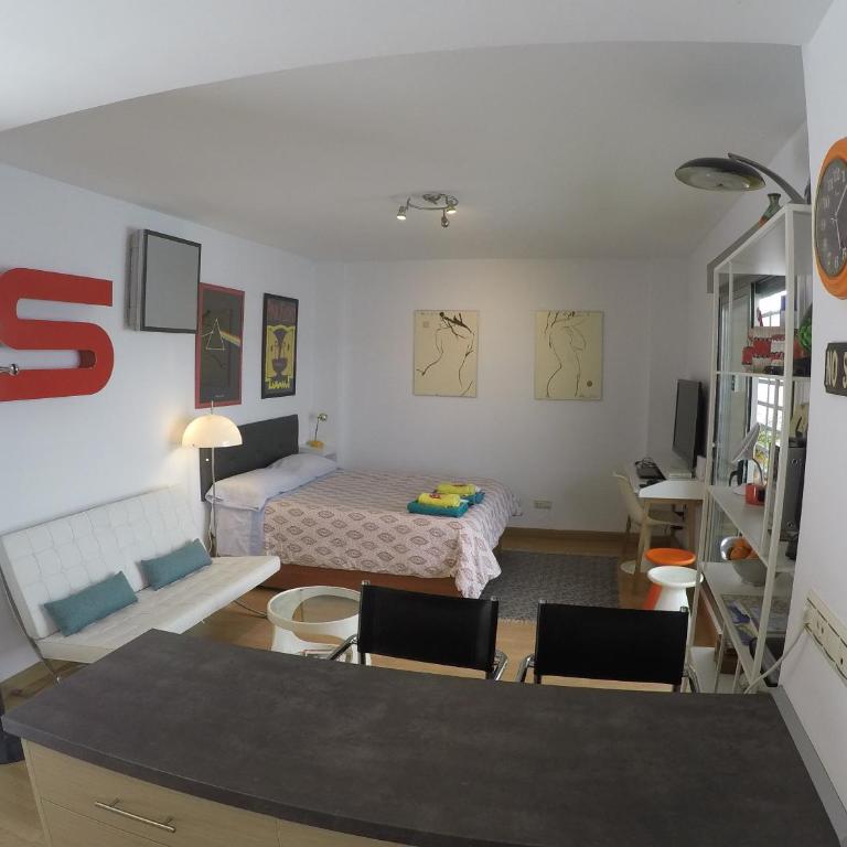 Armengual Centro Apartments FREE PARKING By Easytrip - Estudio con terraza - 12