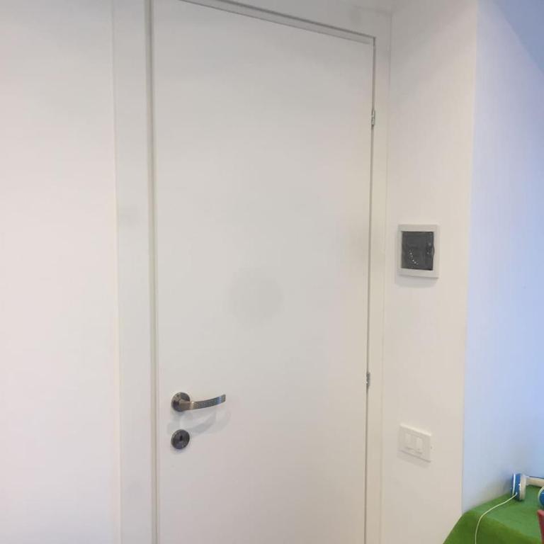 White Home. Casa Relax, piscina, free wi-fi & posto auto. - Casa con 1 Camera da Letto - 18