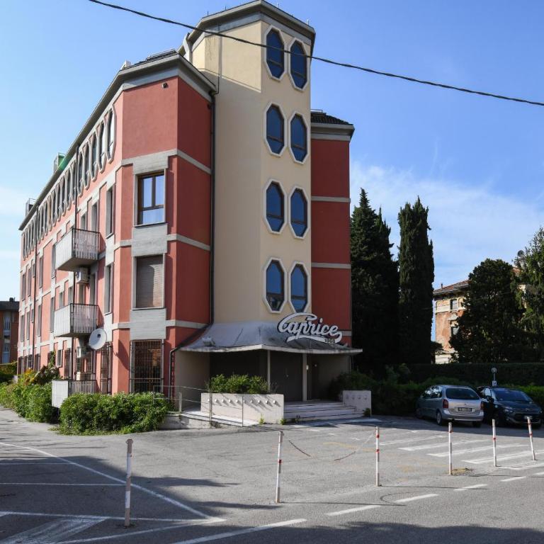 My Peschiera Town Home - Two-Bedroom Apartment - 17