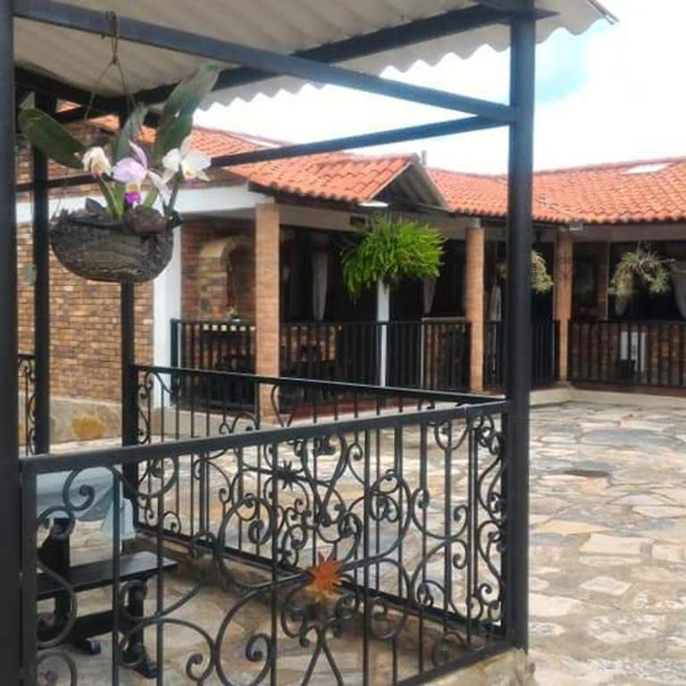 Posadas San Antonio Campestre - Habitación Cuádruple con balcón - 1