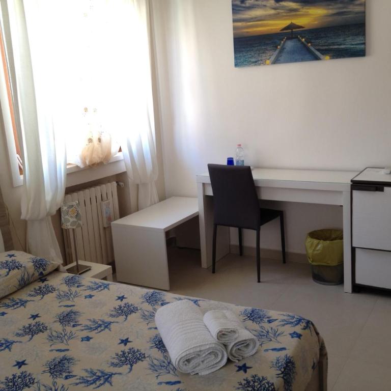 La Castellese - Camera Matrimoniale con Bagno Privato e Balcone - 10