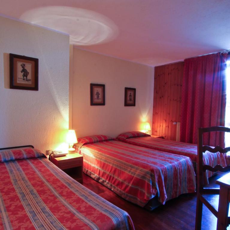 Hotel Dolonne - Camera Tripla Standard - 3