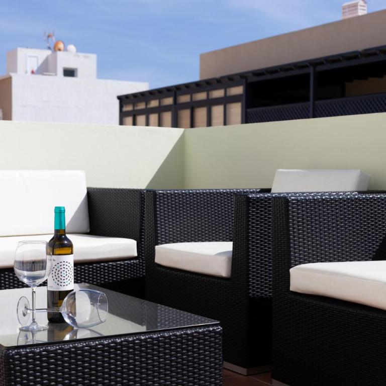 Rooms & Suites Terrace 3A - Central Arrecife, Lanzarote - Free Parking - Apartment - 34