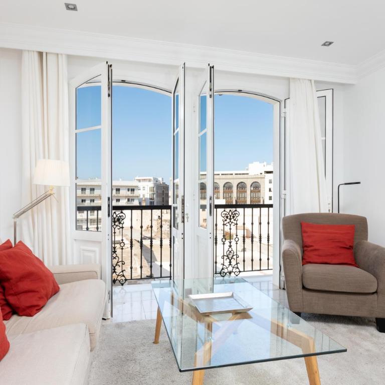 Rooms & Suites Balcony 3D - Central Arrecife, Lanzarote - Free Parking - Apartamento de 3 dormitorios - 1