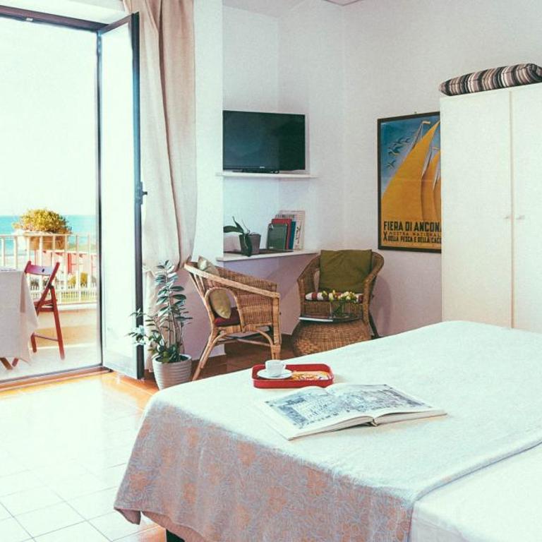 Hotel Sirenetta - Camera Matrimoniale/Doppia con Letti Singoli con Vista Mare - 5