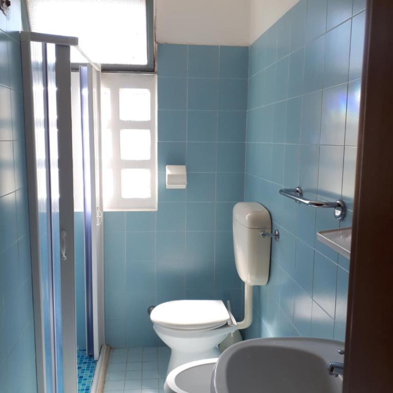 Hotel Villa Dina - Camera Doppia con Letti Singoli con Bagno - 10