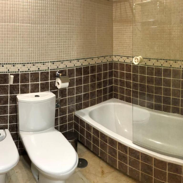 Spacious Golden Mile Townhouse - Casa de 4 dormitorios - 14