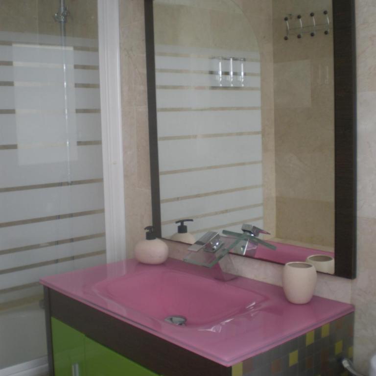 APARTAMENTO CON JACUZZI PRIVADO Y PARKING - Apartment - 42