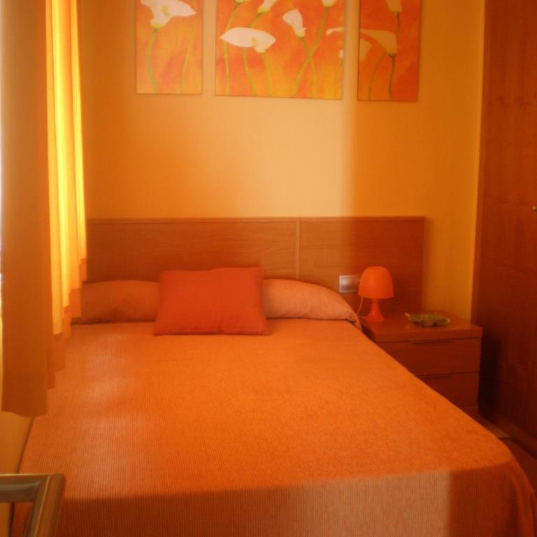 APARTAMENTO CON JACUZZI PRIVADO Y PARKING - Apartment - 38