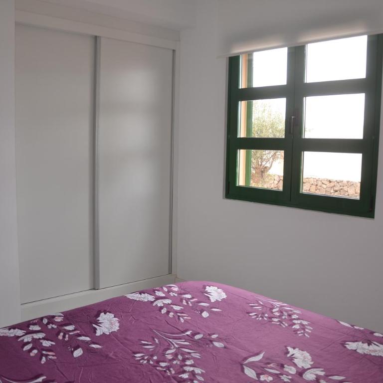 HOLIDAY APARTMENT PUERTA DEL SOL - One-Bedroom Apartment - 10