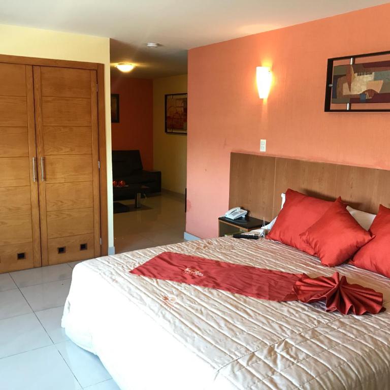 Hostalia Hotel Expo & Business Class - Junior Suite - 7